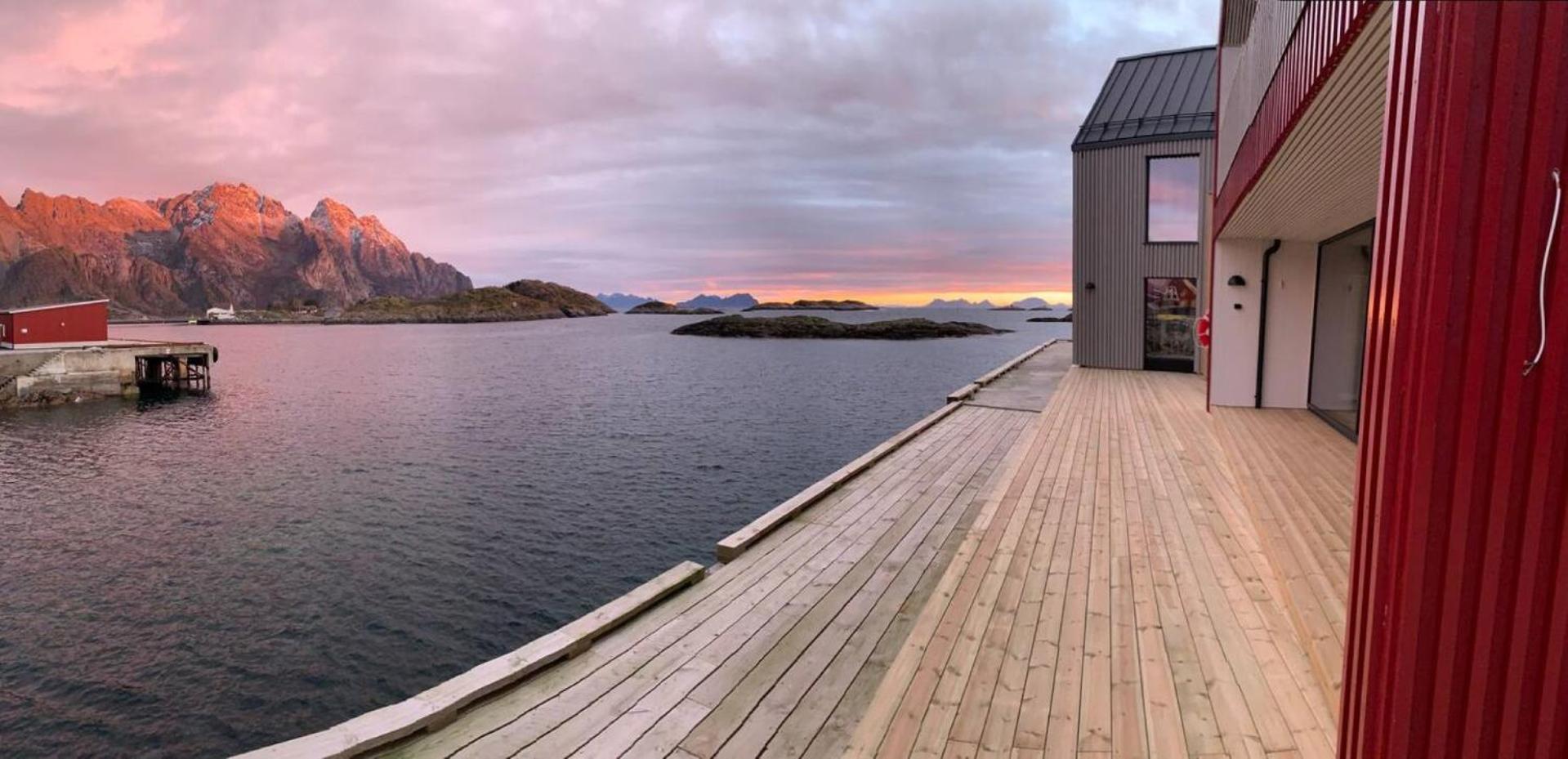 Stor Moderne Leilighet I Henningsvaer, 70 Kvm Extérieur photo